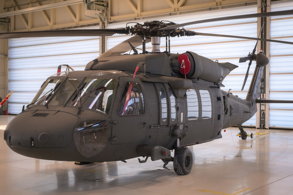 Nabava helikoptera UH-60M Black Hawk jača obrambene sposobnosti i suradnju Hrvatske s SAD-om, potvrđeno potpisivanjem ugovora | Karlobag.eu