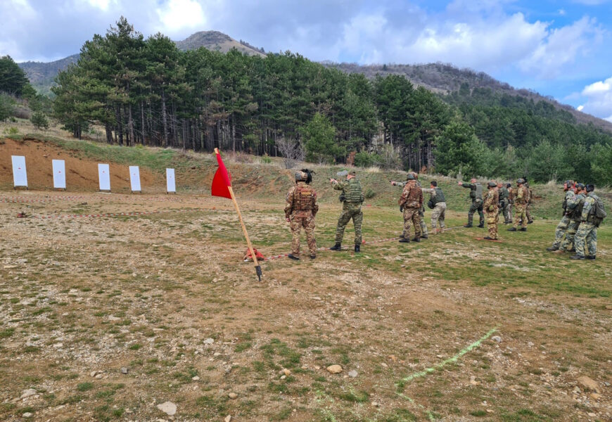 Sudjelovanje 40. HRVCON-a KFOR na natjecanju u streljaštvu "Pistol Challenge" organiziranom od strane talijanskog kontingenta | Karlobag.eu