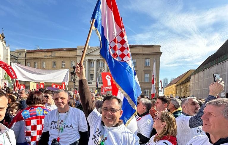 Onaj tko želi biti hrvatski premijer ne može biti partner i prijatelj sa zagovornikom Velike Srbije