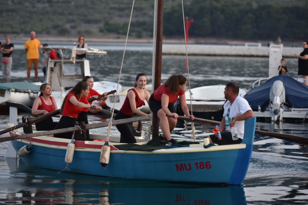 Creski kaić 2026 in Cres brings a week of maritime heritage, regatta, Brudetijada and concerts