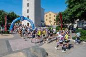 Novi Trail 2026 in Novi Vinodolski mit 130 Teilnehmenden, Familien und Kindern auf 5 und 11,5 km bei FIT4NOVI