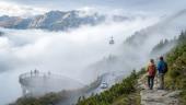Mountain fog season guide: planning viewpoints, cable cars, hiking trips and safer roads in poor visibility