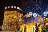Castillo de Trsat iluminado por el reconocimiento mundial: Rijeka Advent en el prestigioso catálogo de Blachere Illumination Lords of Light