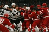 Massenschlägereien im Sport: Von ungeschriebenen Regeln und der Psychologie des Konflikts bis zu legendären Duellen in der NHL und MLB