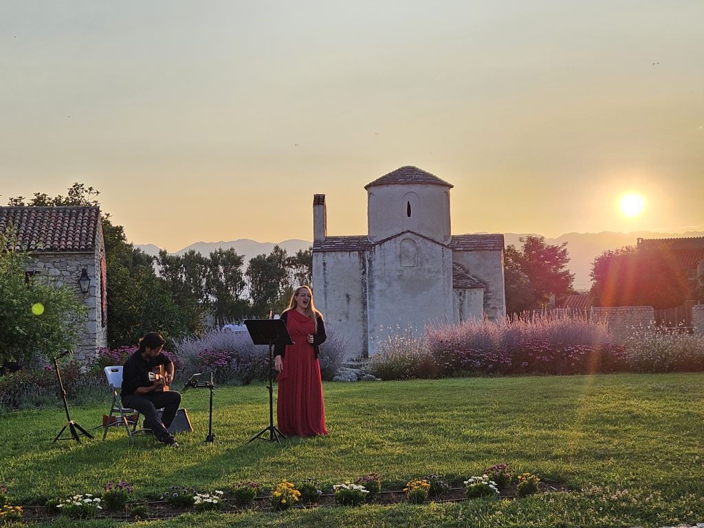 Festival Sunca i svjetlosti u Ninu: Magičan doček ljeta uz crkvu sv. Križa, glazbu i povijest kralja Tomislava