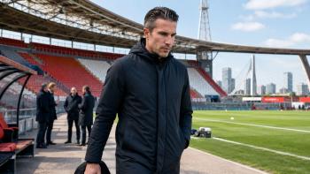 Robin van Persie leaves Feyenoord as club seeks new coach after second place a…