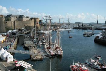 Meilleurs hôtels familiaux à Brest – où séjourner avec des enfants, Brest