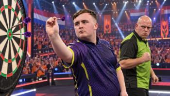 World Series of Darts Finals in Amsterdam: Littler startet Titeljagd nach frühem Aus von Michael Van Gerwen