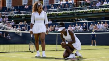 Serena Williams u Queen’s Clubu: povratak u Londonu prekinut nakon ozljede koljena Victorije Mboko