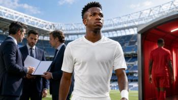 Vinícius i Real Madryt przed kluczowymi rozmowami, Manchester United uważnie śledzi możliwy przełom w negocjacjach
