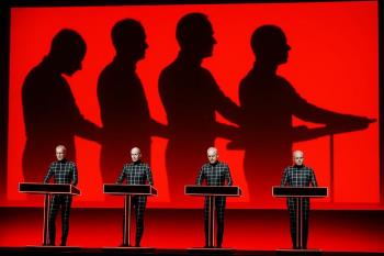 Kraftwerk w Calvià: bilety na elektroniczny koncert 3D na otwartej scenie Mallorca Live Festival na żywo