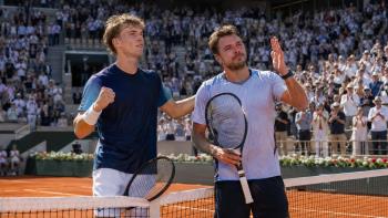De Jong izbacio Wawrinku s Roland-Garrosa 2026 u emotivnom oproštaju bivšeg pa…