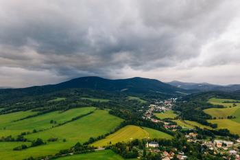 Što posjetiti i što raditi u Češkoj: Vodič za Nezaboravne Atrakcije | Karlobag.eu