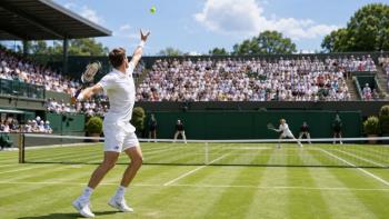 Hubert Hurkacz domina a Andrey Rublev con el saque en ATP Halle y avanza en Terra Wortmann Open 2026