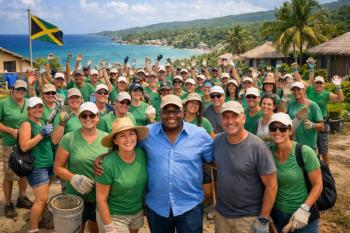 Mille conseillers ALG font du bénévolat en Jamaïque à Montego Bay : le ministre Bartlett s