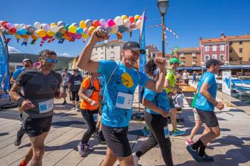 Le Griffon Trail à Cres apporte un week-end actif avec trois courses de trail, un programme familial et l