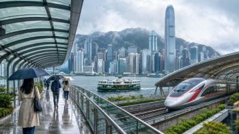 Hong Kong in the Rain: Guide to MTR, Ferries, Museums, West Kowloon and Covered Walkways
