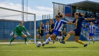Espanyol y FC Badalona empatan 1-1 en Liga F tras un derbi de Barcelona decidido por penaltis