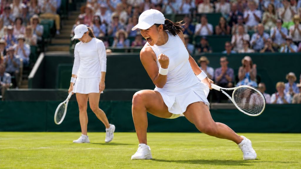 KI-Illustration: Alexandra Eala entthront Iga Świątek in Wimbledon und prägt die große Geschichte des Frauenturniers 2026