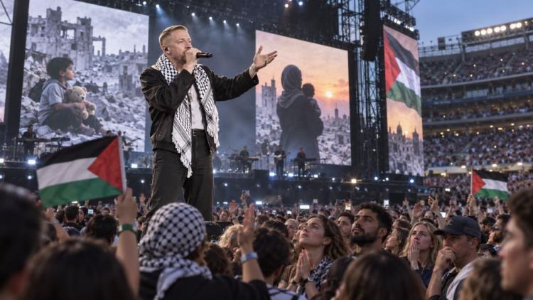 AI ilustracija: Macklemoreovi propalestinski istupi na turneji Eda Sheerana izazvali zahtjev za njegovim uklanjanjem