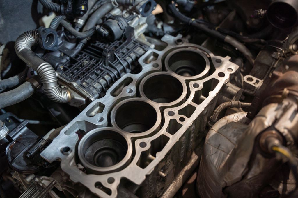 Auto Servis Orešković in Gospić zeigte Schülern, wie moderne Kfz-mechanische Praxis aussieht