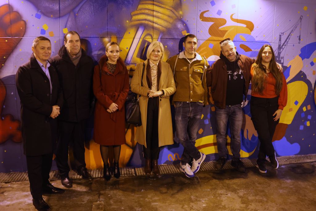 Rijeka gets a new mural in the underpass towards the City Market: the urban face of the city through symbols of events