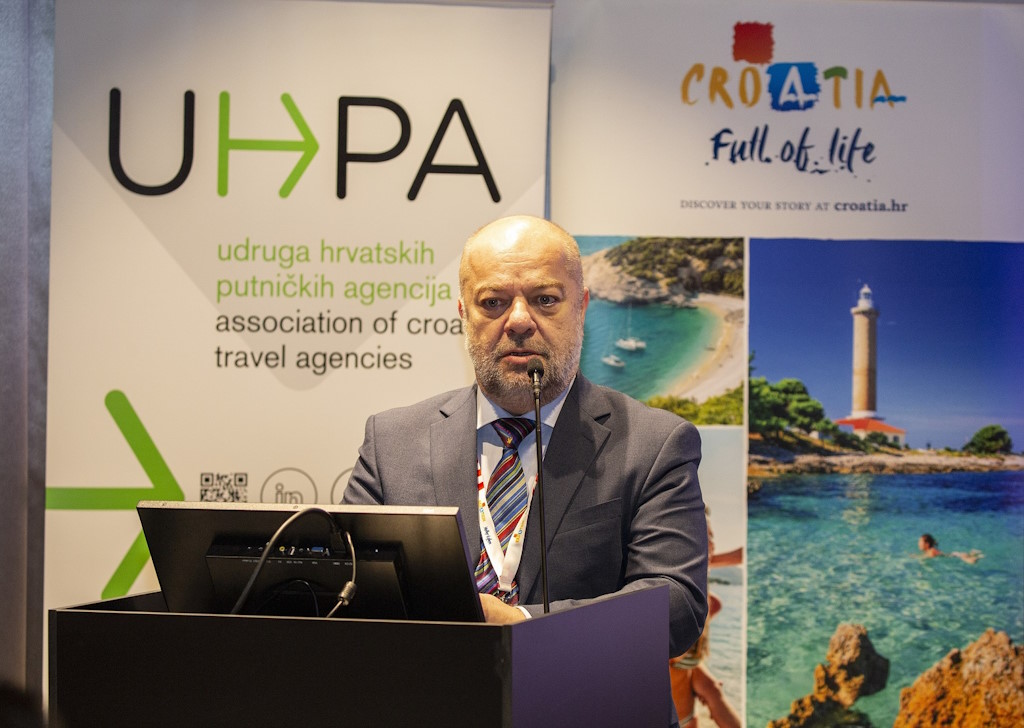 Osmi nacionalni DMK Forum naglasio ulogu turističkih agencija u razvoju Hrvatskog turizma | Karlobag.eu
