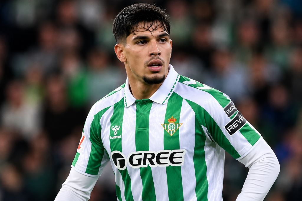 AI illustration: Newcastle target Real Betis winger Abde Ezzalzouli as Anthony Gordon replacement on the left