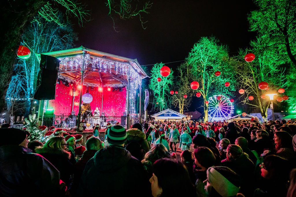 Vacances à la Promenade de Karlovac : concerts, offre gastronomique et roue panoramique