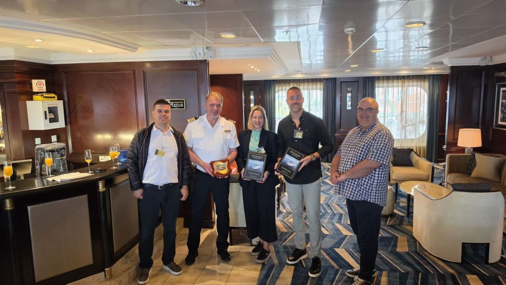 Kruzer Sirena u Rijeci: dolazak broda Oceania Cruises pod zapovjedništvom kapetana iz Kostrene