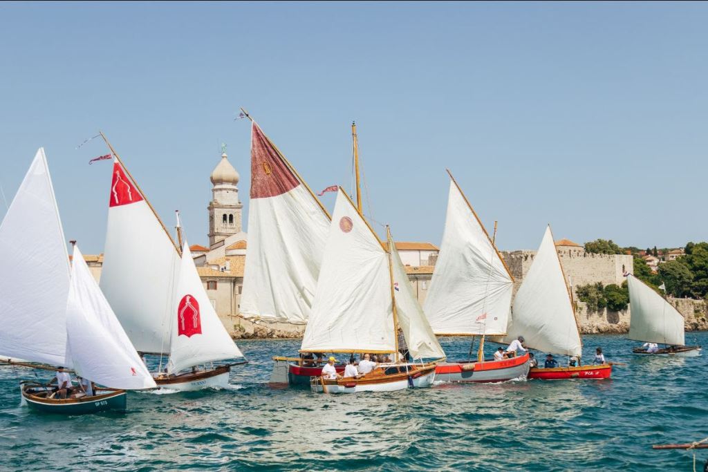 Krk sails: The city of Krk celebrated maritime heritage for three days with a regatta, a spectacle of Ana Rucner and a magical dance of boats
