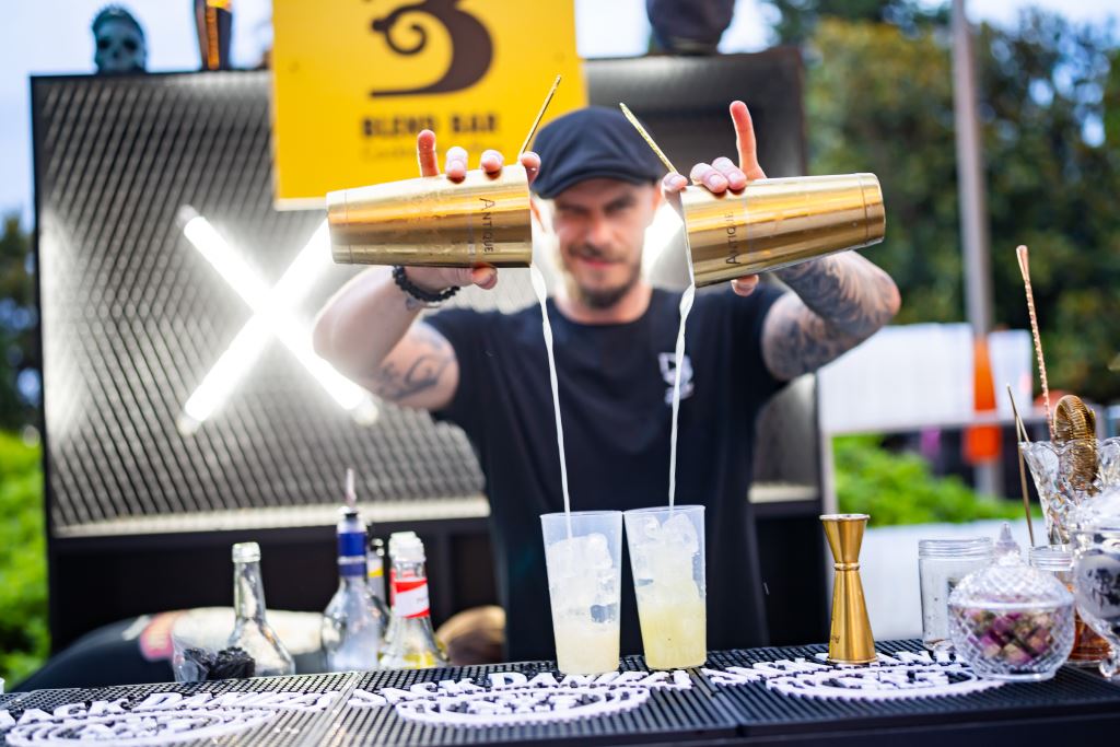 POCO Poreč Cocktail Festival: Premiere edition delights visitors at Olga Ban Park with premium cocktails