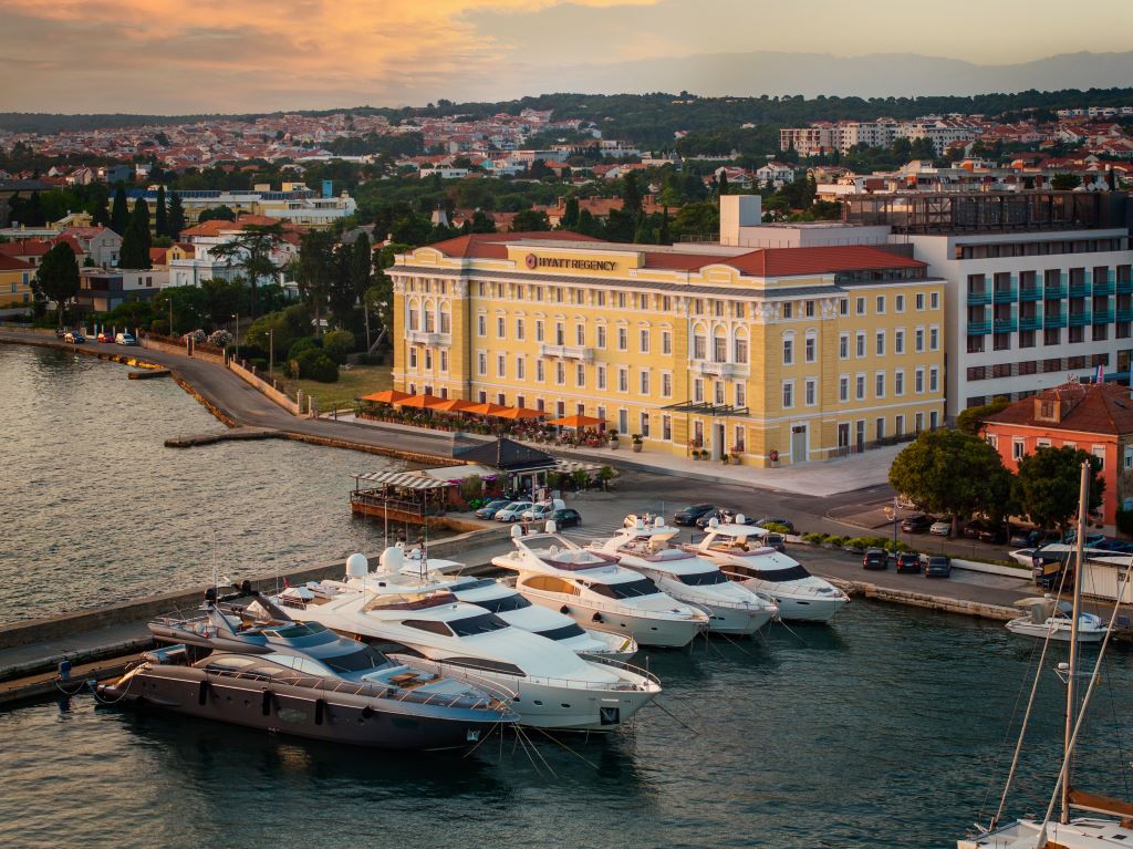 Hyatt Regency Zadar abre el Día de Carreras en el hotel el 18 de febrero y busca temporeros para recepción, F&B y spa
