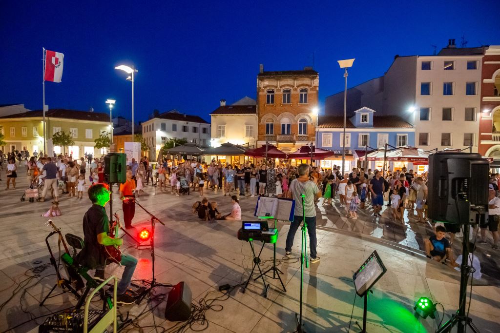 Poreč Summer: Weekly program brings jubilee Jazz in Lapidarium, concerts in Euphrasiana and dance spectacle on the waterfront