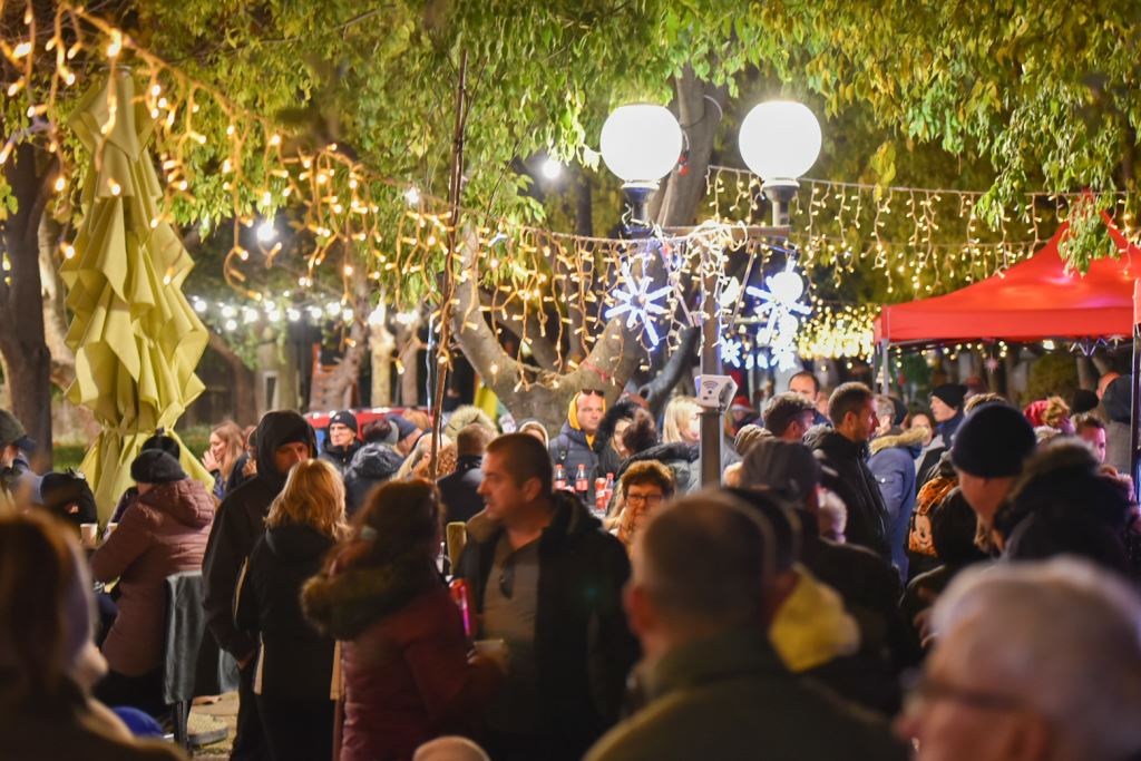 Advent in Cres 2025: Nativity Scene Festival, Urban & 4 and magical holiday program on the Kvarner island of Cres